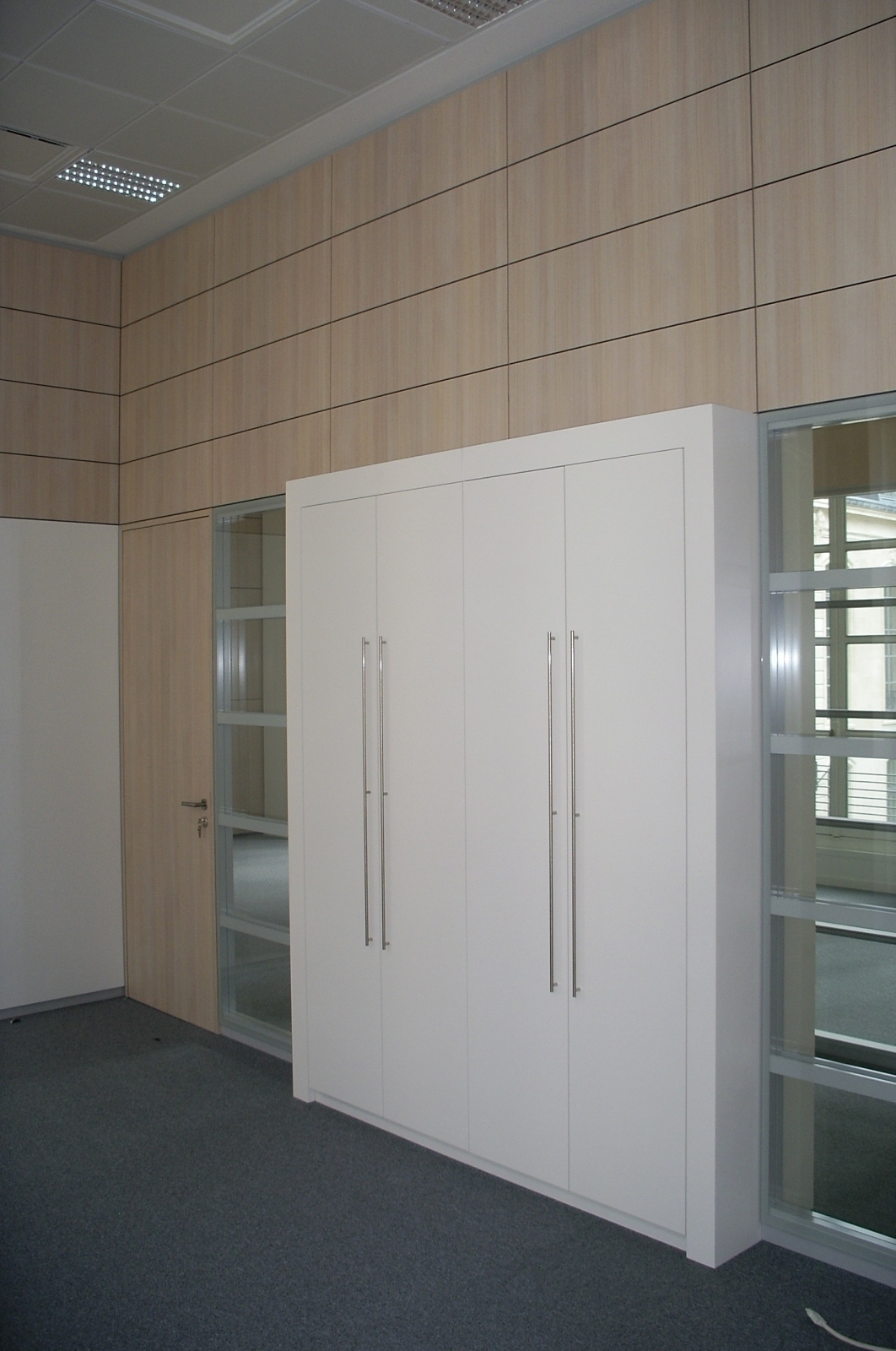 WHITE & CASE PLACE VENDOME